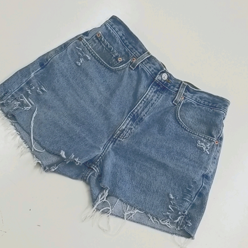 Levi's high waisted cutoffs